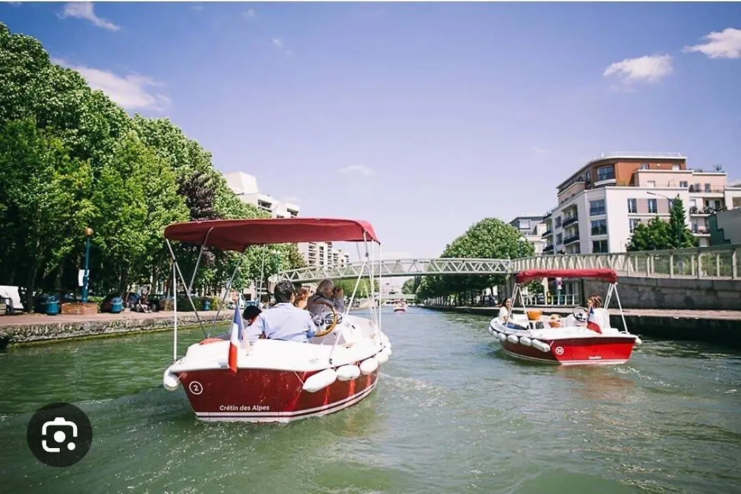 The Unforgetable At Canal De L'Ourcq Paris Lejlighed